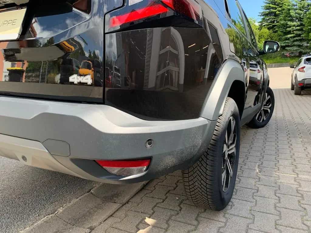 Dacia Bigster EXPRESSION MILD HYBRID 130 4x4 SHZ+KLIMA 07/2025-photo-26