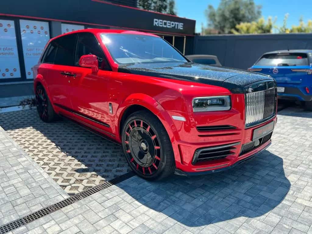 Rolls-Royce Cullinan Black Badge Mansory Red 1 OF 1 06/2022-photo-4