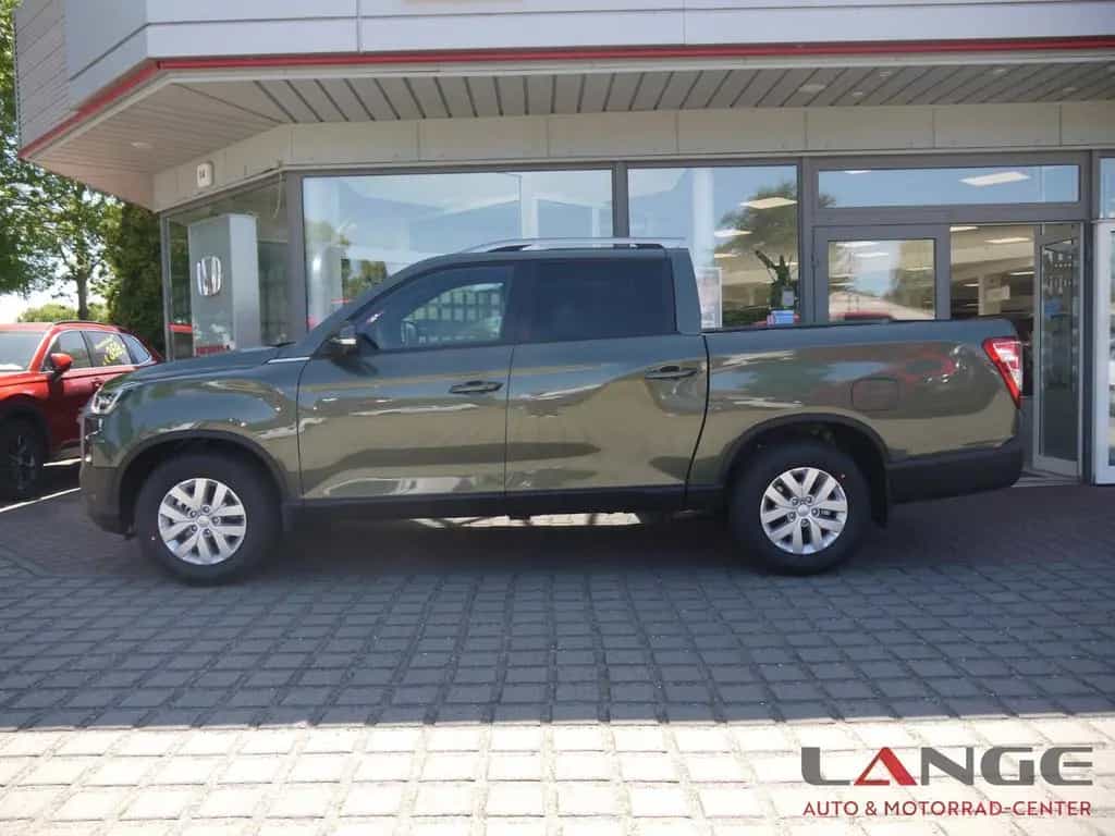 KGM Musso Grand 2.2 AWD Lux e-XDi 148kW Navi Klimaau null-photo-2