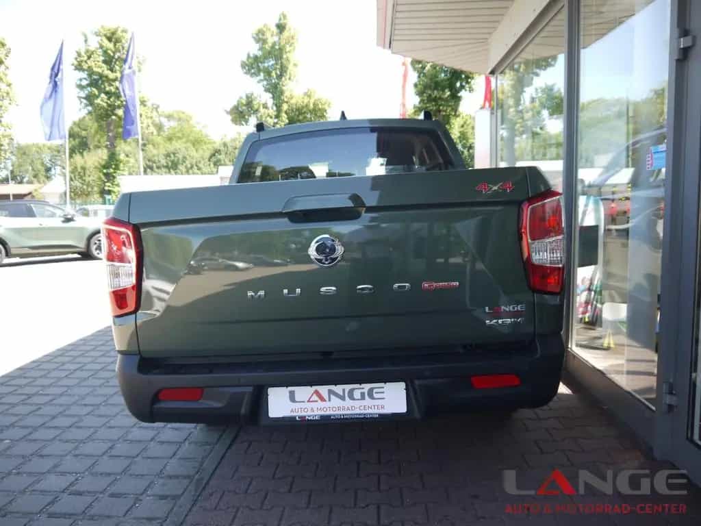KGM Musso Grand 2.2 AWD Lux e-XDi 148kW Navi Klimaau null-photo-4