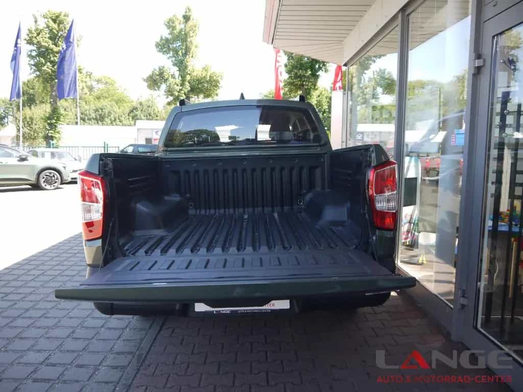 KGM Musso Grand 2.2 AWD Lux e-XDi 148kW Navi Klimaau null-photo-5