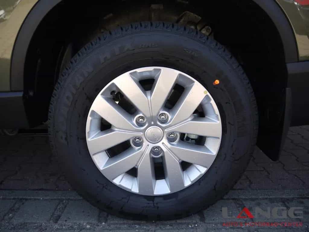 KGM Musso Grand 2.2 AWD Lux e-XDi 148kW Navi Klimaau null-photo-7