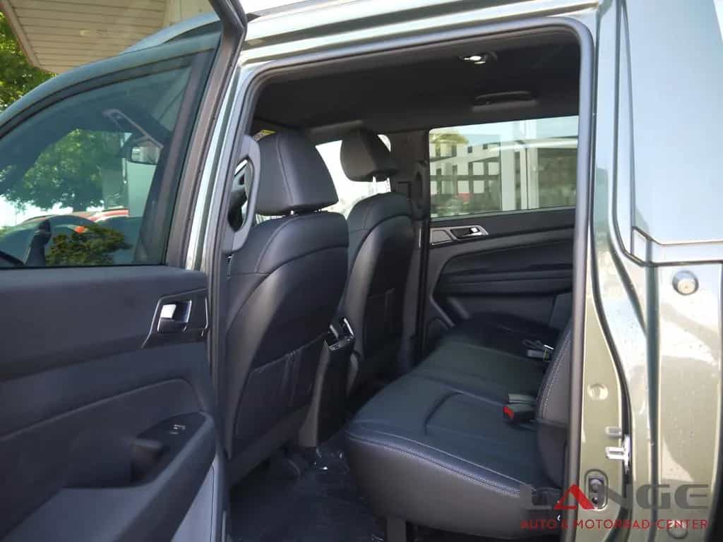 KGM Musso Grand 2.2 AWD Lux e-XDi 148kW Navi Klimaau null-photo-8