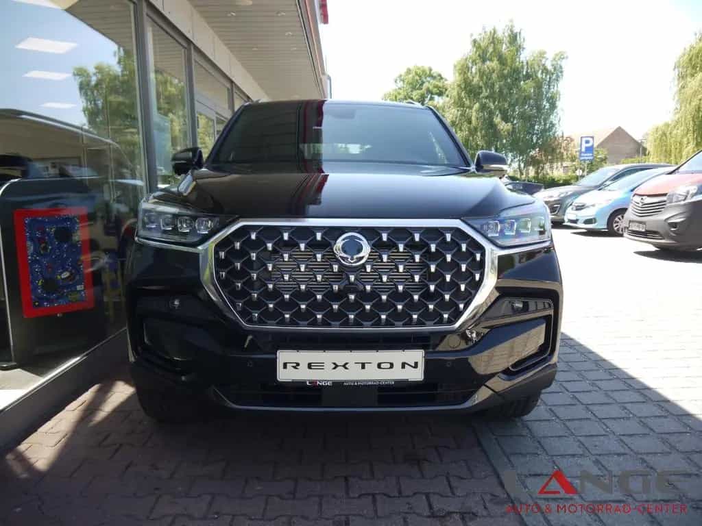 KGM Rexton 2.2 e-XDi AWD Lux 3,5t Anhängelast 360 Ka 11/2025-photo-1