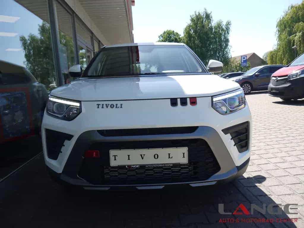 KGM Tivoli 1.5 T-GDi Nomad Navi SHZ Temp Tel.-Vorb. null-photo-1