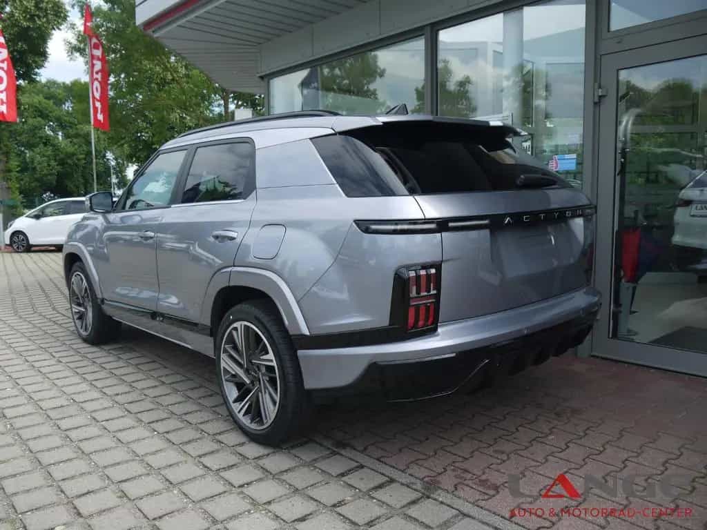 KGM Actyon 1.5 T-GDi Core Automatik Navi Klimaautom null-photo-3
