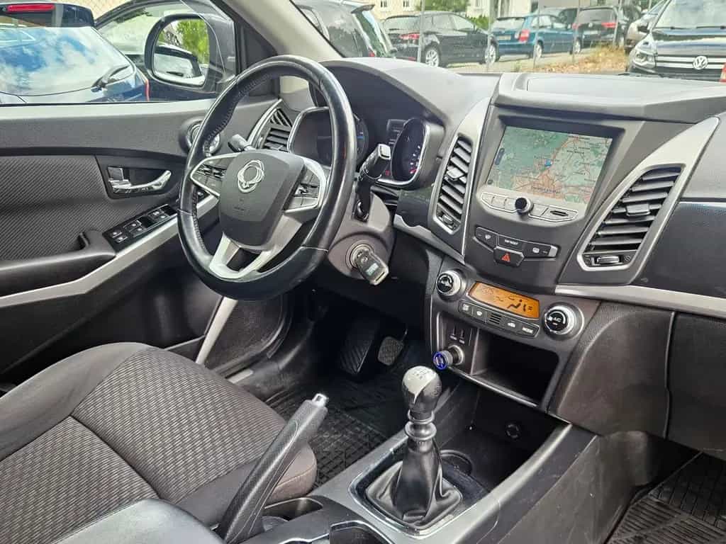 Ssangyong Korando 4x2 Navi Lagergeräusche 12/2019-photo-13