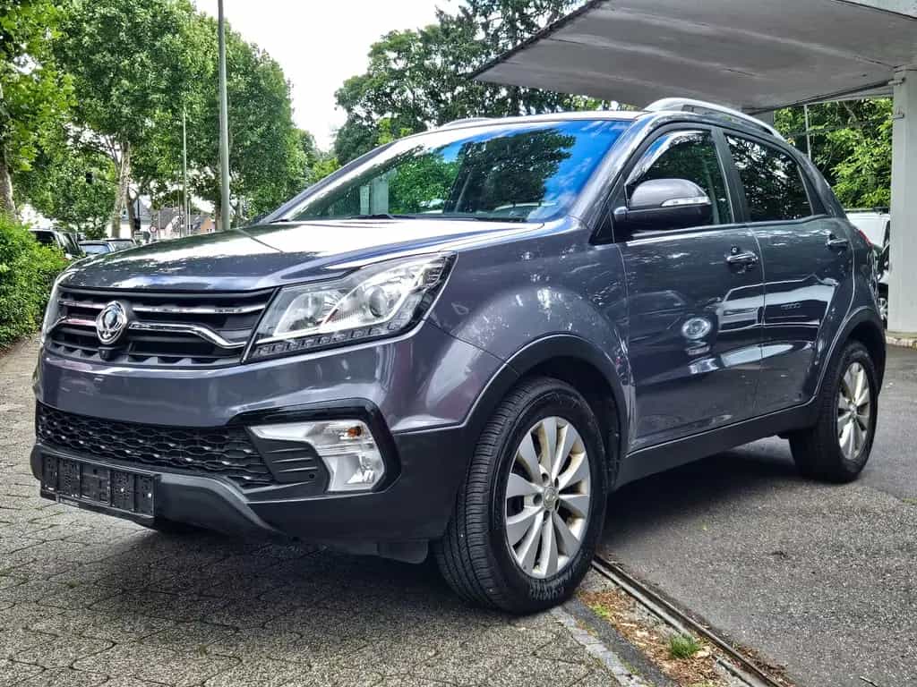 Ssangyong Korando 4x2 Navi Lagergeräusche 12/2019-photo-2