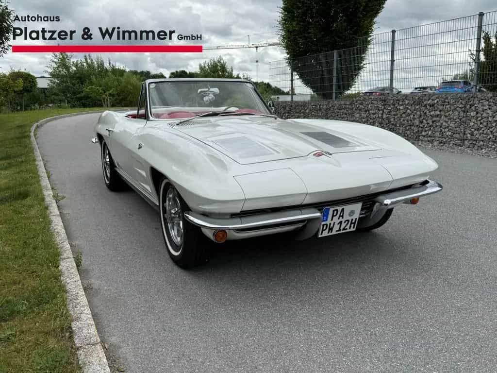 Corvette C2 Convertible Sting Ray 07/1963-photo-2