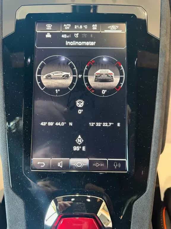 Lamborghini Huracan STERRATO 03/2025-photo-11