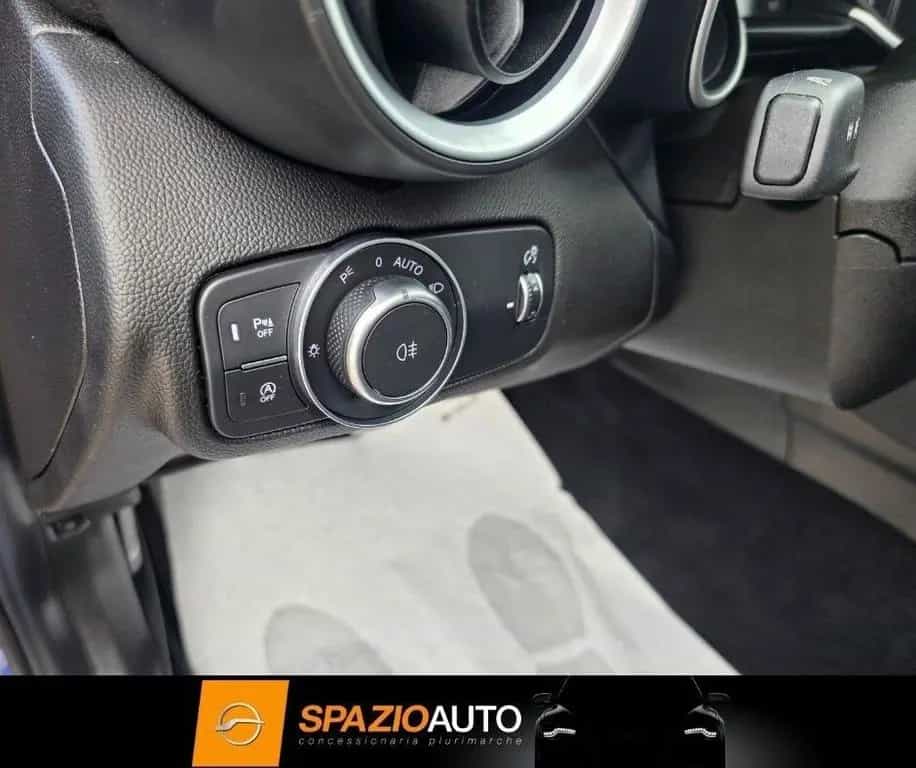 Alfa Romeo Giulia 2.2 Turbodiesel 190 CV AT8 *SP 07/2021-photo-11