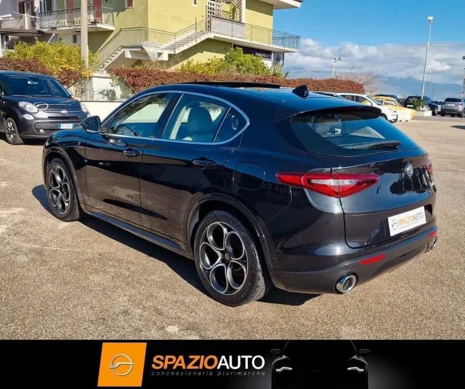 Alfa Romeo Stelvio 2.2 Turbodiesel 160 CV AT8 *T 05/2021-photo-2