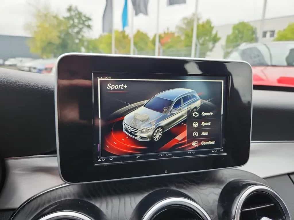 Mercedes-Benz C-Class 220 d T AMG Distronic LED Navi Ambiente Sitzh. 05/2018-photo-16