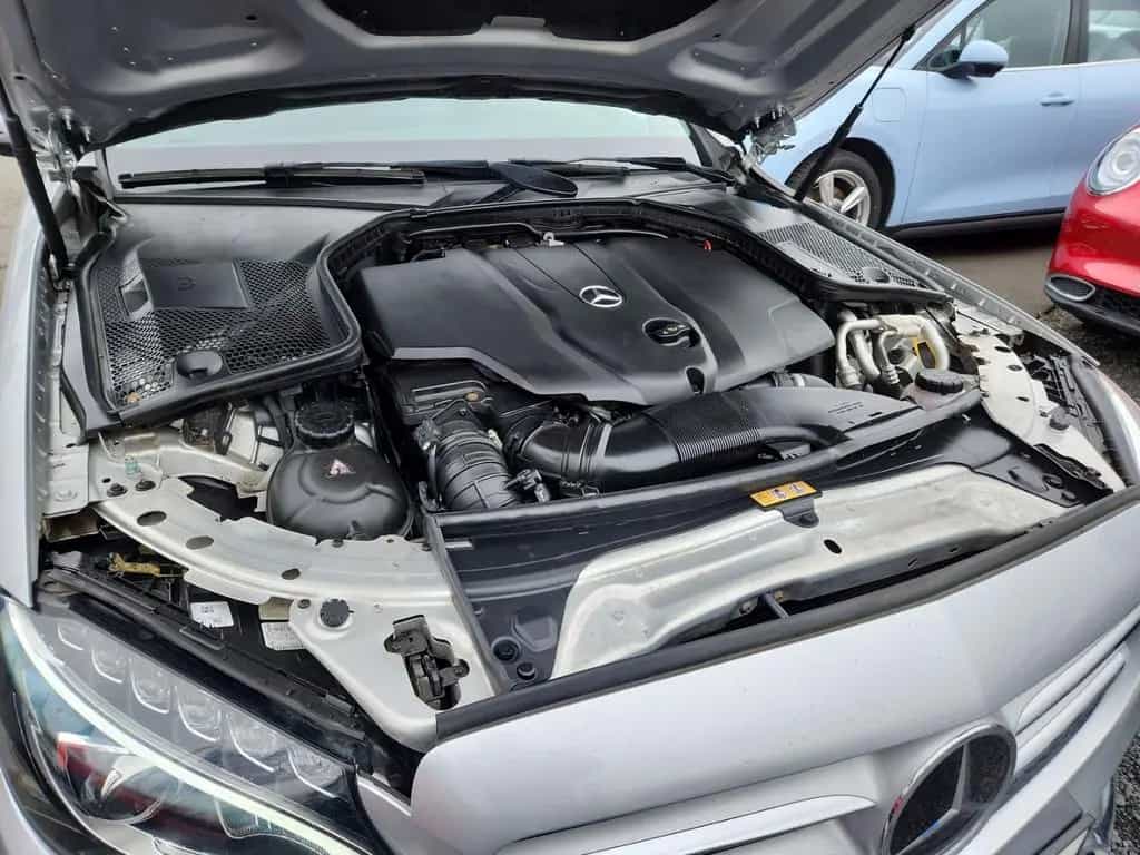 Mercedes-Benz C-Class 220 d T AMG Distronic LED Navi Ambiente Sitzh. 05/2018-photo-30
