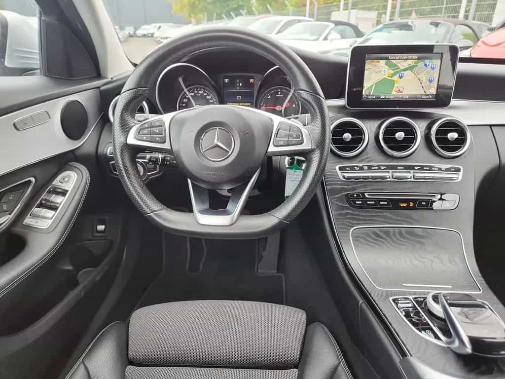Mercedes-Benz C-Class 220 d T AMG Distronic LED Navi Ambiente Sitzh. 05/2018-photo-9