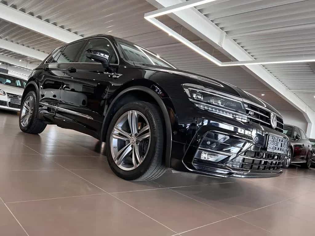 Volkswagen Tiguan 2.0TSI DSG 4MOTION Highline R-LINE AHK 02/2019-photo-14