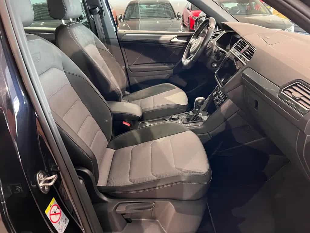 Volkswagen Tiguan 2.0TSI DSG 4MOTION Highline R-LINE AHK 02/2019-photo-15