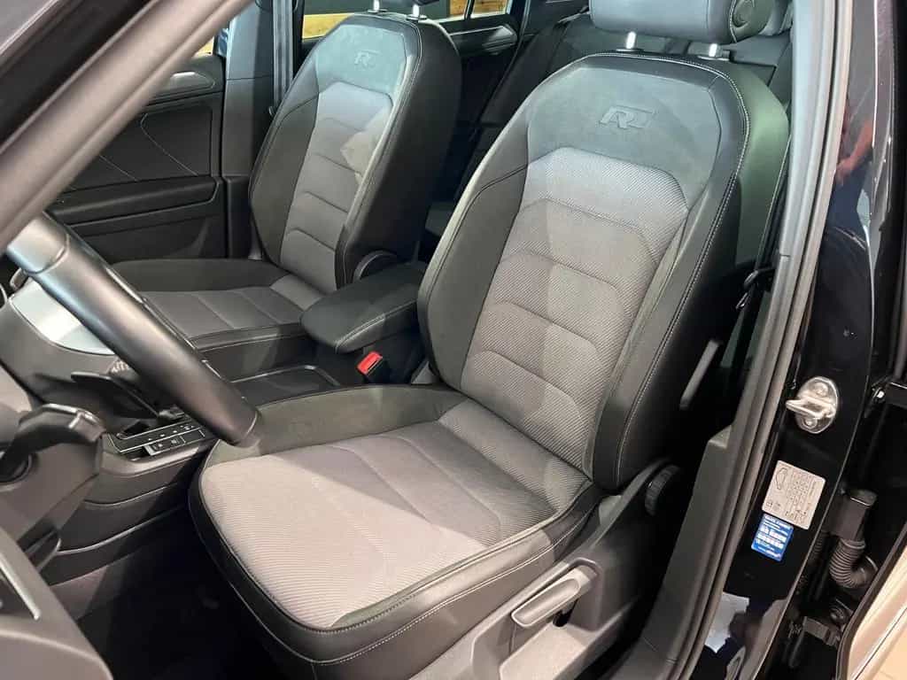Volkswagen Tiguan 2.0TSI DSG 4MOTION Highline R-LINE AHK 02/2019-photo-19