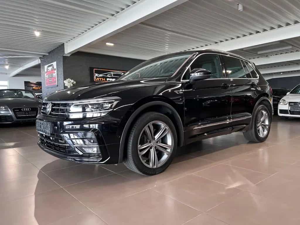 Volkswagen Tiguan 2.0TSI DSG 4MOTION Highline R-LINE AHK 02/2019-photo-2