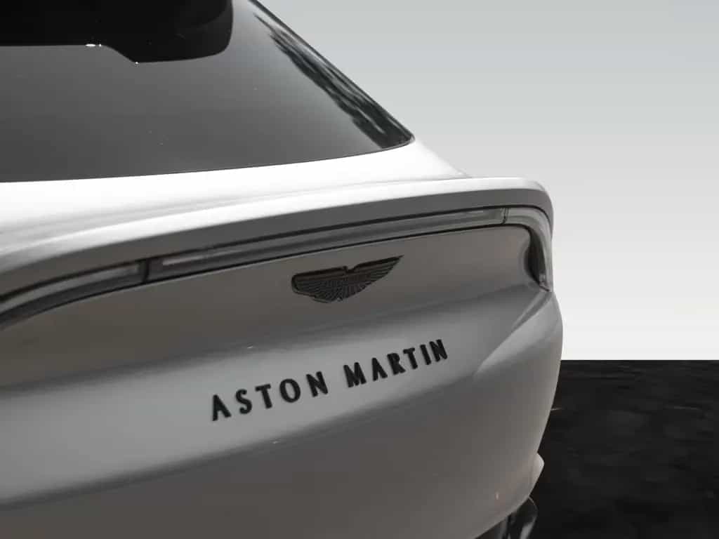 Aston Martin DBX 707 | Bowers& Wlkins |  Carbon Exterior Pack 07/2025-photo-7
