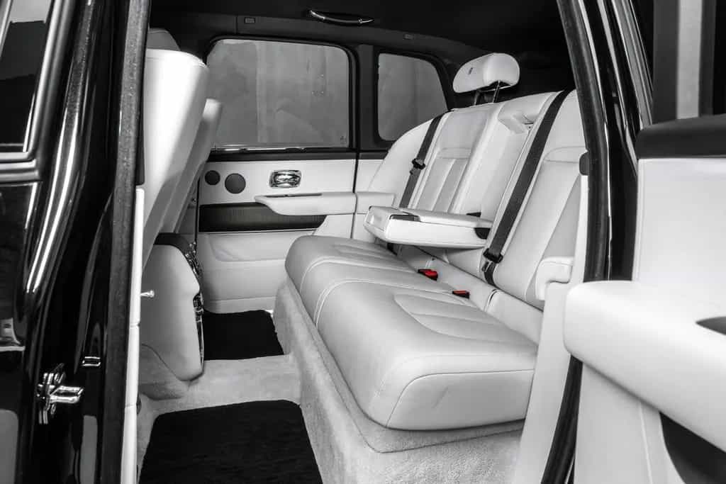 Rolls-Royce Cullinan *Night*Asists*AHK*360° 09/2020-photo-13