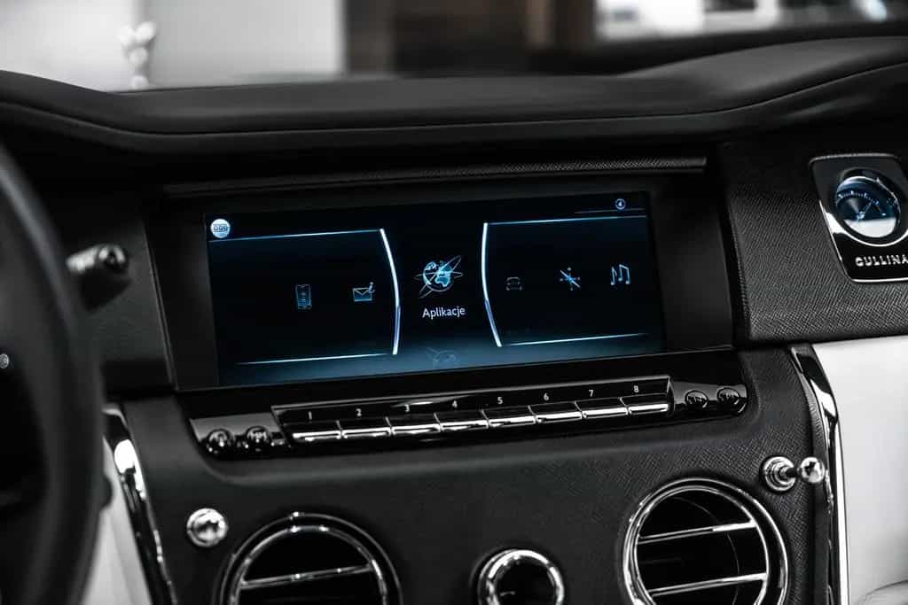 Rolls-Royce Cullinan *Night*Asists*AHK*360° 09/2020-photo-16