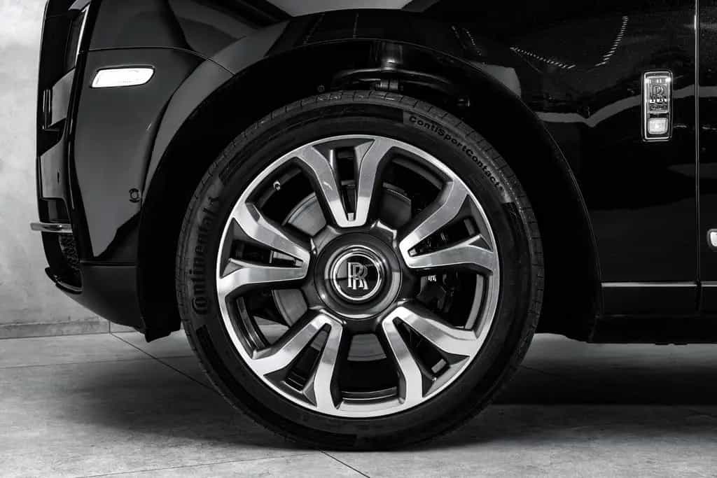Rolls-Royce Cullinan *Night*Asists*AHK*360° 09/2020-photo-6