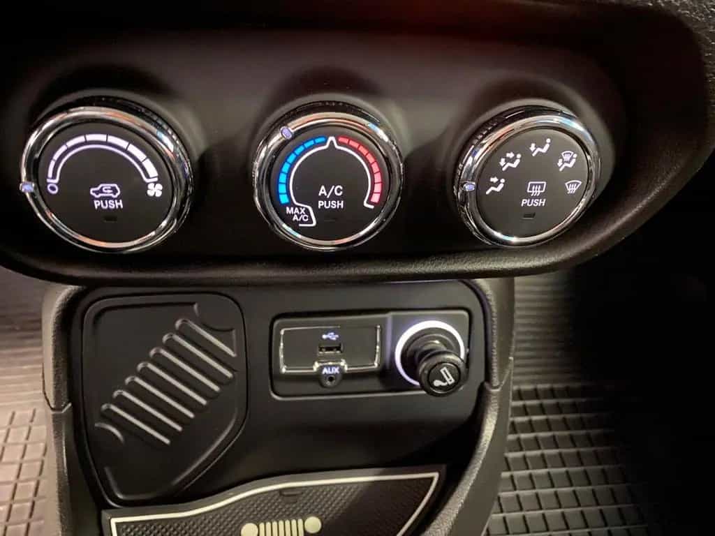 Jeep Renegade 1.6 Longitude+KLIMA+ALLWETTER+GARANTIE+ 07/2016-photo-15