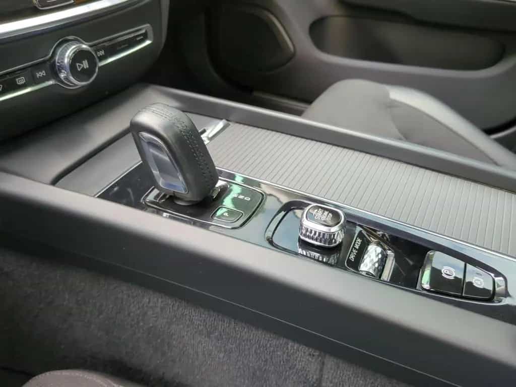 Volvo V60 Cross Country B4 AWD *BLIS*Kamera*Pano*Winte 02/2021-photo-21