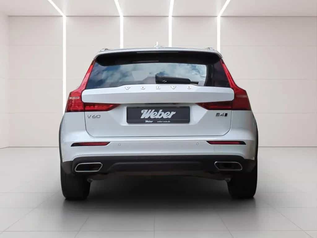 Volvo V60 Cross Country B4 AWD *BLIS*Kamera*Pano*Winte 02/2021-photo-4