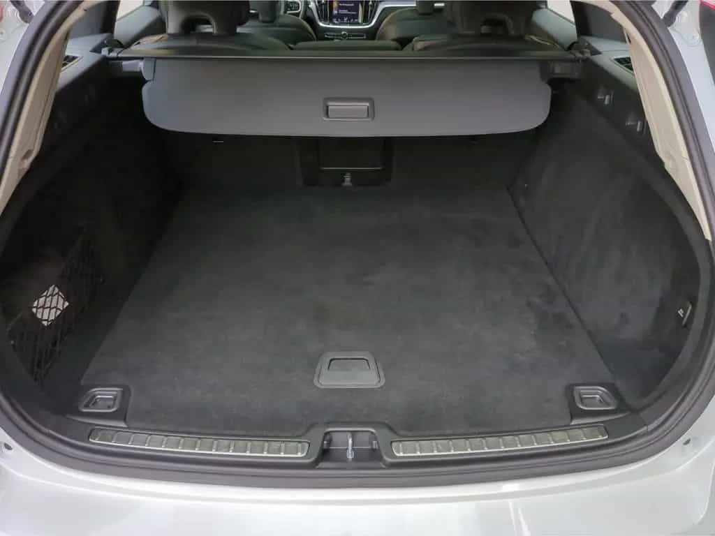 Volvo V60 Cross Country B4 AWD *BLIS*Kamera*Pano*Winte 02/2021-photo-8