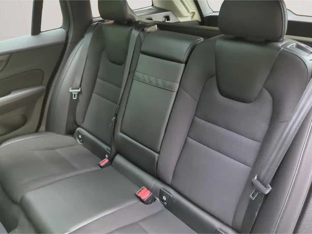 Volvo V60 Cross Country B4 AWD *BLIS*Kamera*Pano*Winte 02/2021-photo-9