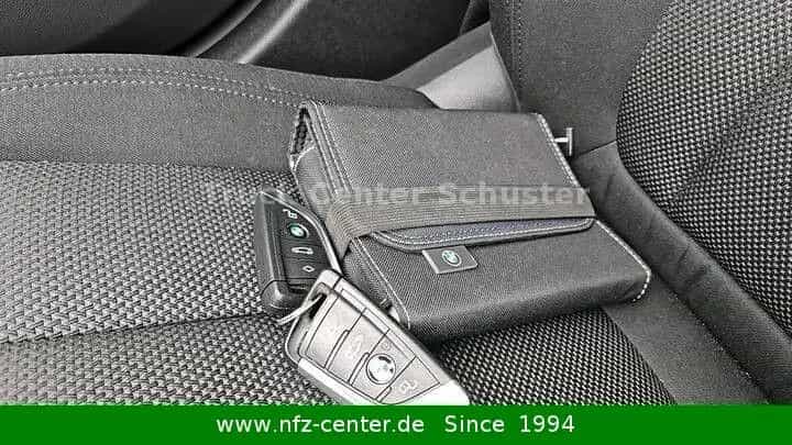 BMW 320 d xDrive Business Navigation PDC 10/2022-photo-5