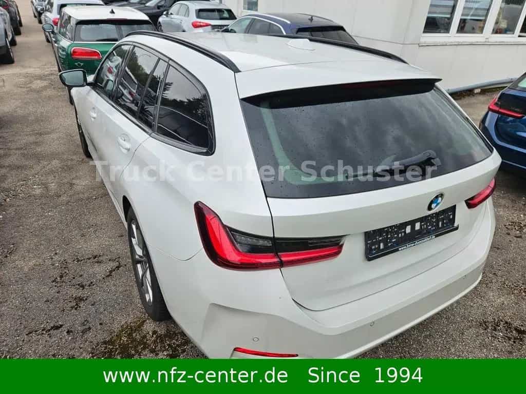 BMW 320 d xDrive Business Navigation PDC 10/2022-photo-8
