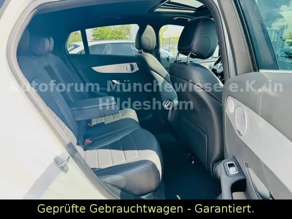 Mercedes-Benz GLC-Class 300 Coupe 4M *AMG*BURMESTER*CAM*HUD*KEYLESS* 12/2018-photo-14