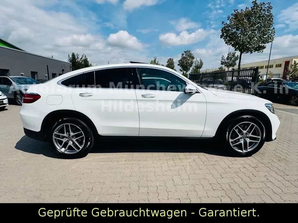 Mercedes-Benz GLC-Class 300 Coupe 4M *AMG*BURMESTER*CAM*HUD*KEYLESS* 12/2018-photo-5