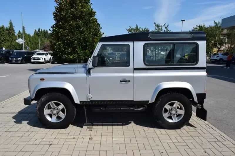 Land Rover Defender 90 2.2 TD4 Station Wagon N1 10/2012-photo-3