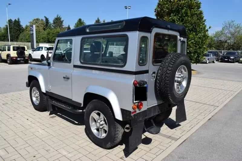 Land Rover Defender 90 2.2 TD4 Station Wagon N1 10/2012-photo-5