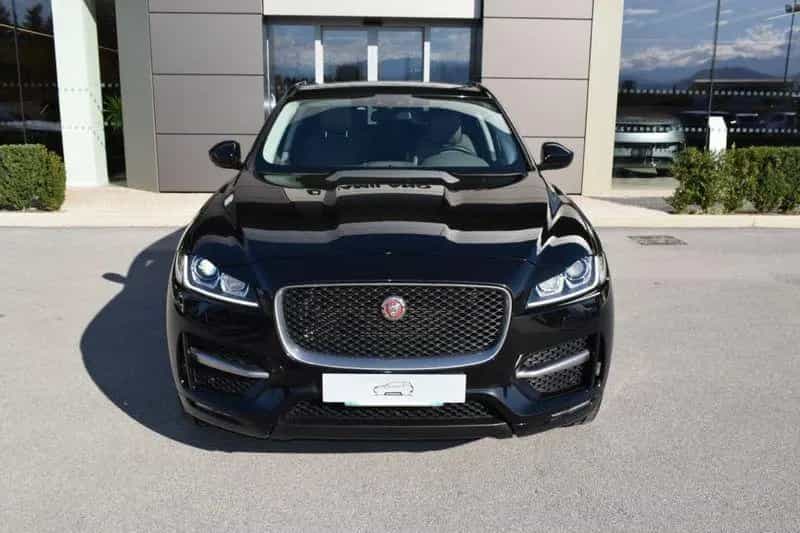 Jaguar F-Pace 3.0 D V6 300 CV AWD aut. R-Sport 09/2016-photo-1