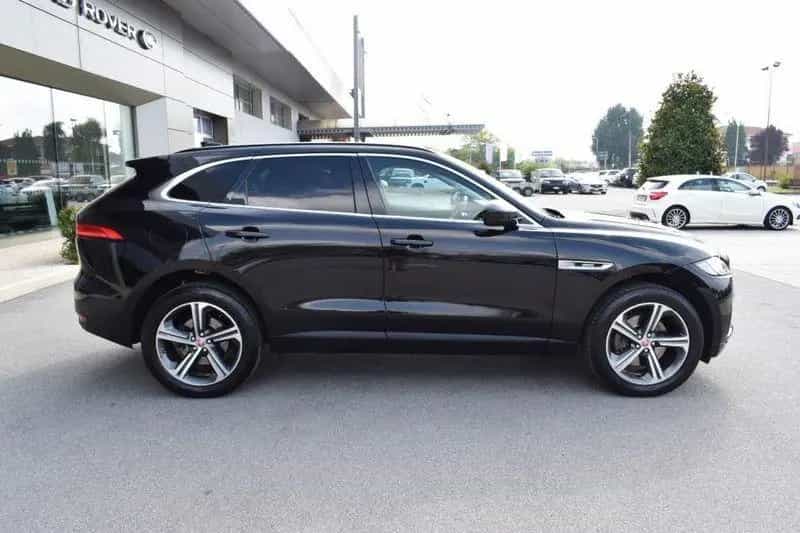 Jaguar F-Pace 3.0 D V6 300 CV AWD aut. R-Sport 09/2016-photo-4