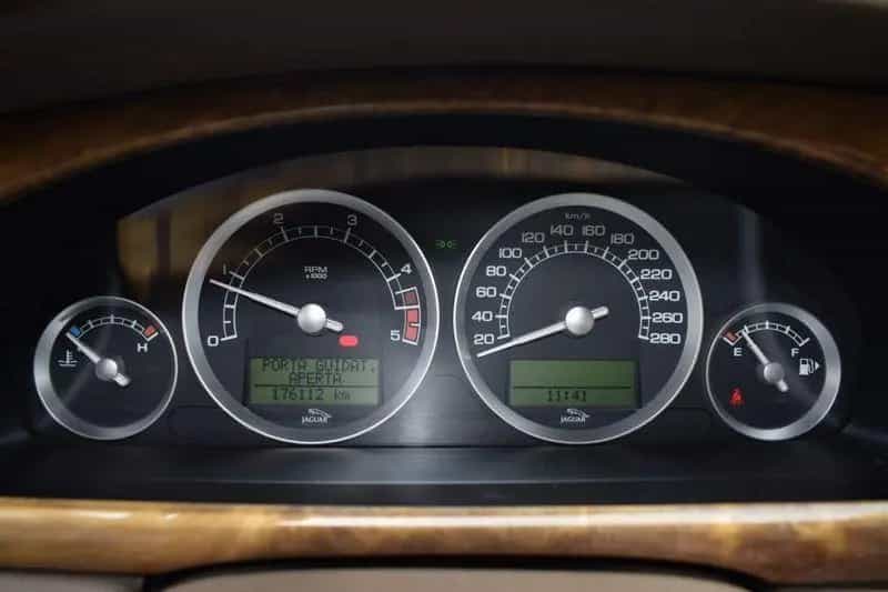 Jaguar S-Type 2.7 diesel V6 Executive 06/2005-photo-13