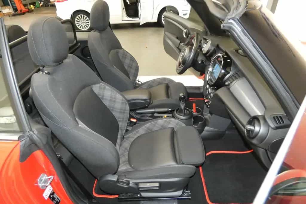 MINI Cooper Cabrio Chili*NaviProff*PDC*LM 04/2019-photo-21