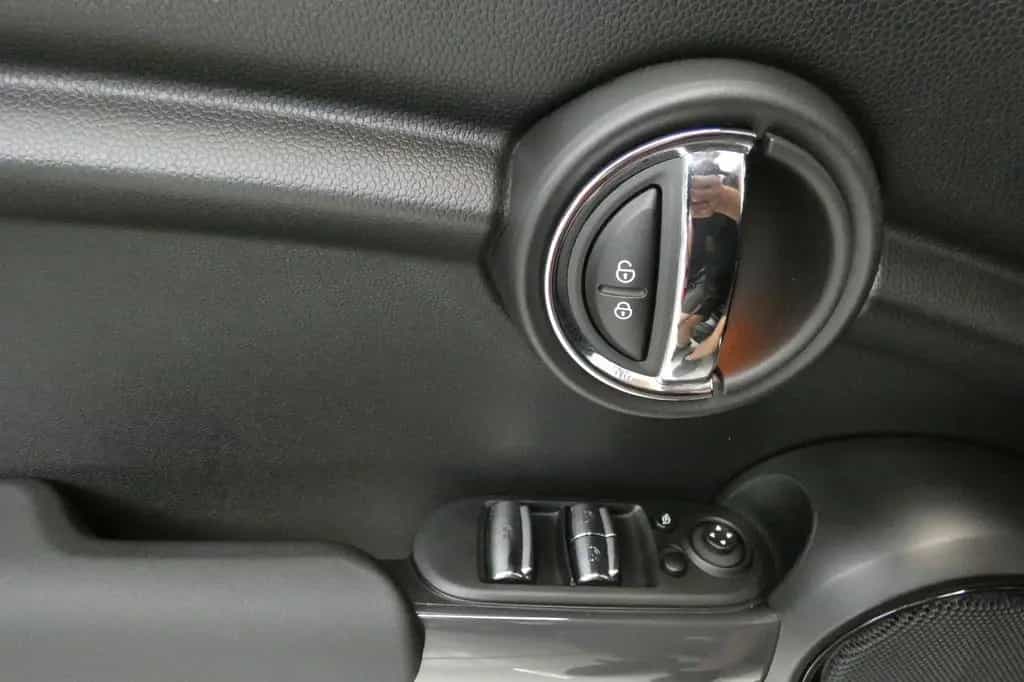 MINI Cooper Cabrio Chili*NaviProff*PDC*LM 04/2019-photo-24