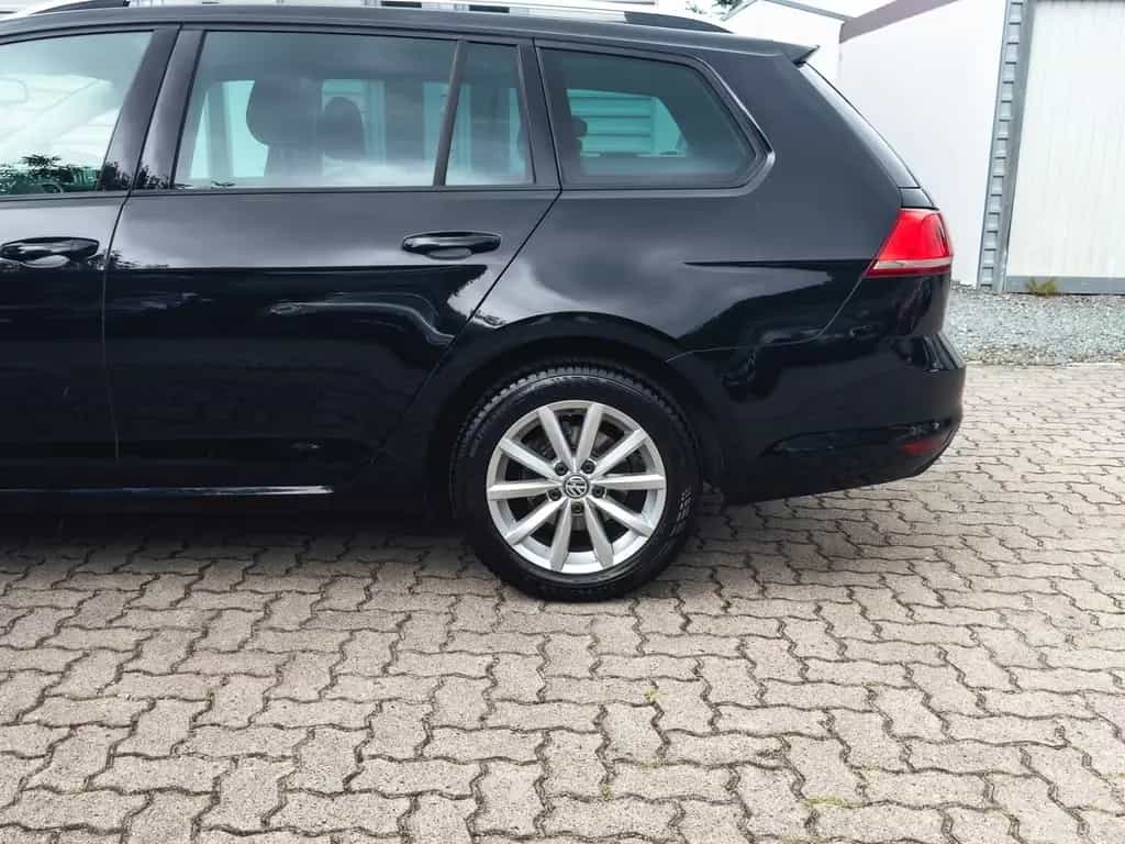 Volkswagen Golf VII Variant Lounge BMT 1.2 TSI Navi Shz 05/2016-photo-21