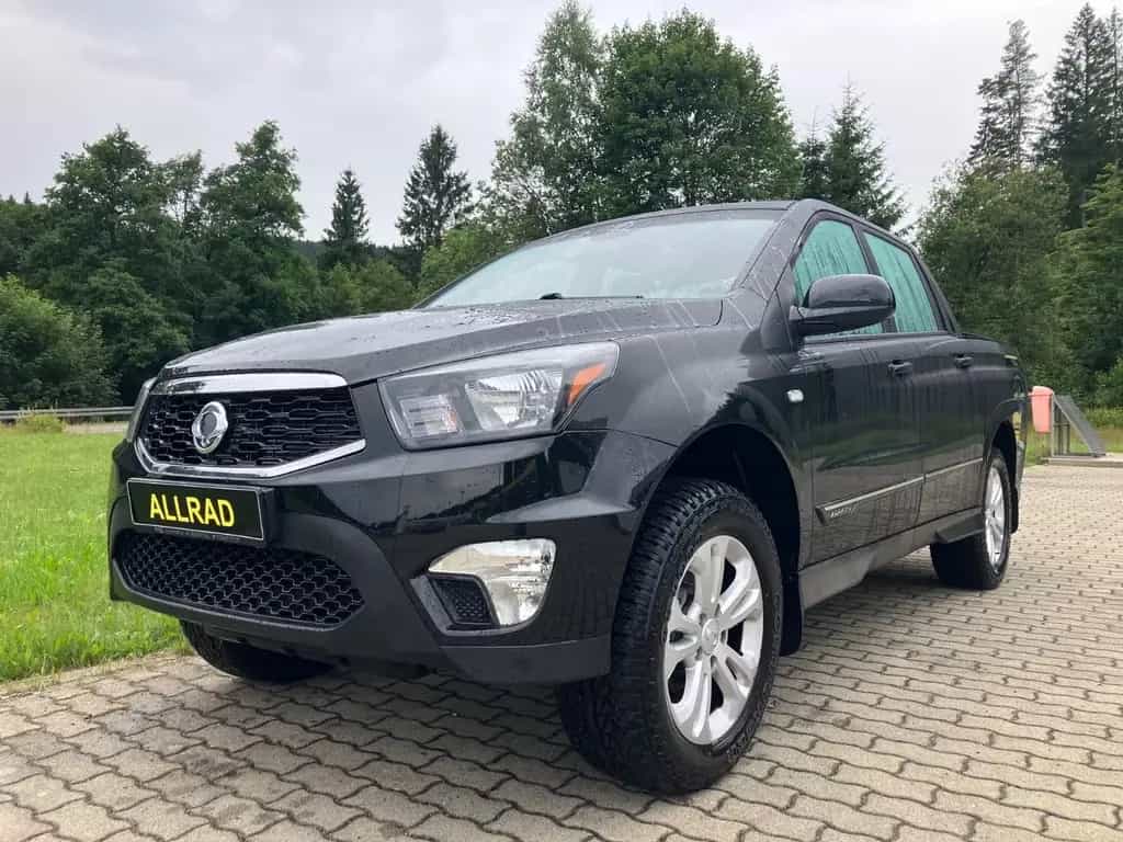 Ssangyong Actyon Sports Quatrz 4WD"1.Hand/AHK/Rollo/HUneu" 02/2019-photo-1