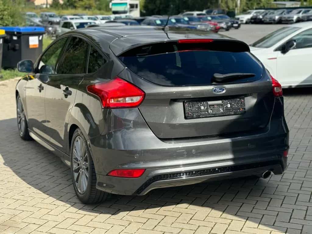 Ford Focus Lim. ST-Line*SYNC*LED*KEYLESS* 03/2018-photo-10