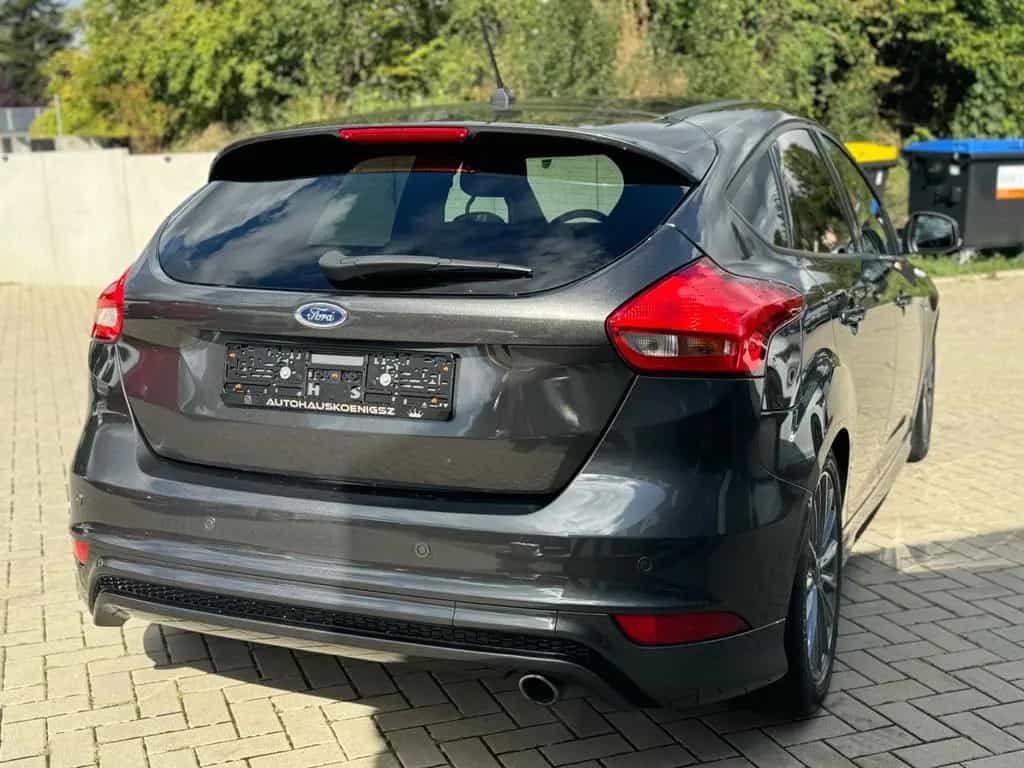 Ford Focus Lim. ST-Line*SYNC*LED*KEYLESS* 03/2018-photo-9