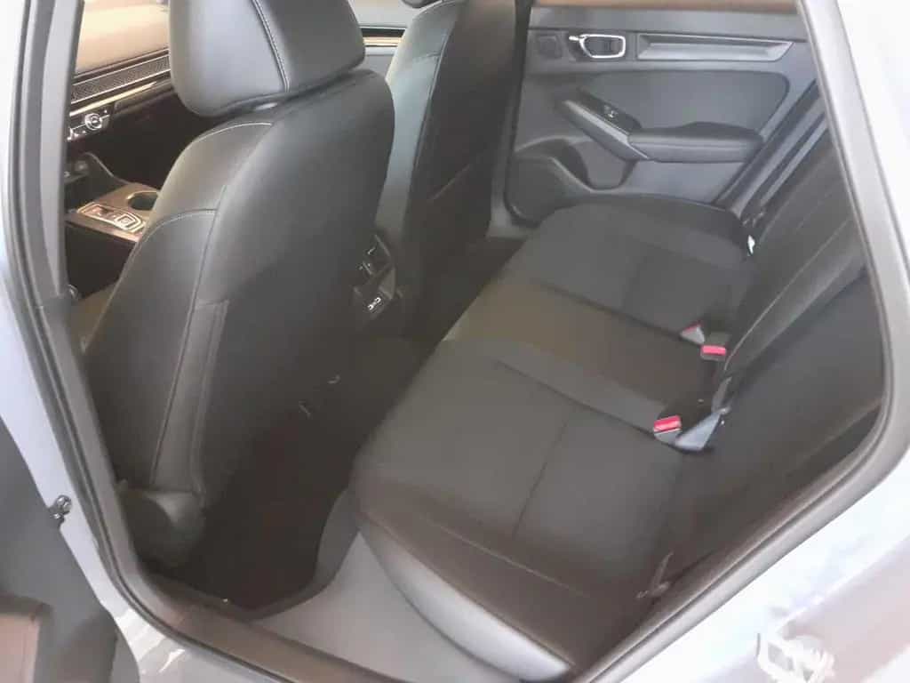 Honda Civic e:HEV 2.0 i-MMD Hybrid Sport | Black Emble 10/2024-photo-11