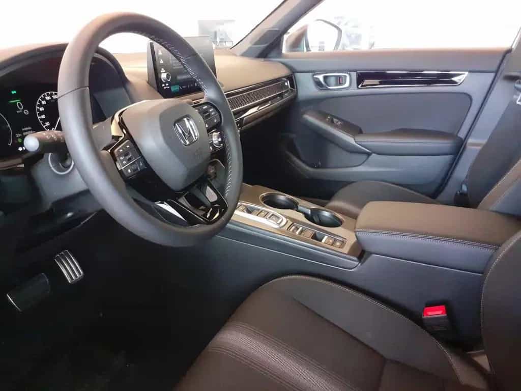 Honda Civic e:HEV 2.0 i-MMD Hybrid Sport | Black Emble 10/2024-photo-12