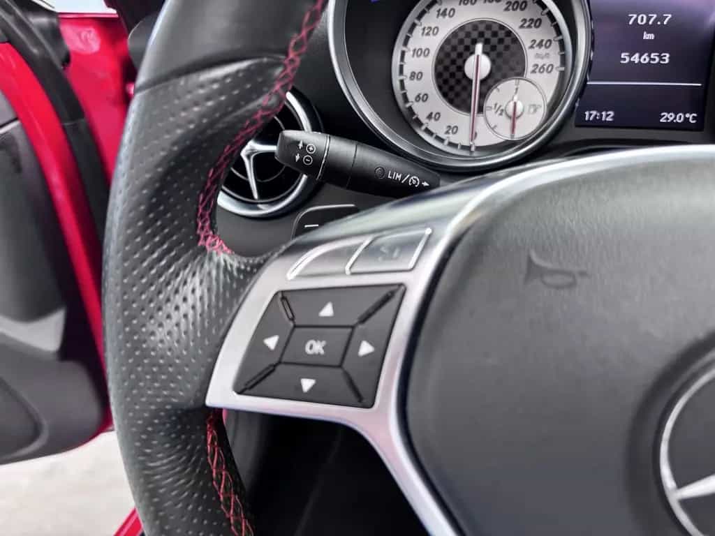 Mercedes-Benz SLK-Class 10/2011-photo-16